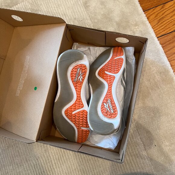 Reebok hiit chalk / orange cross training shoes - size 8 - Picture 5 of 6